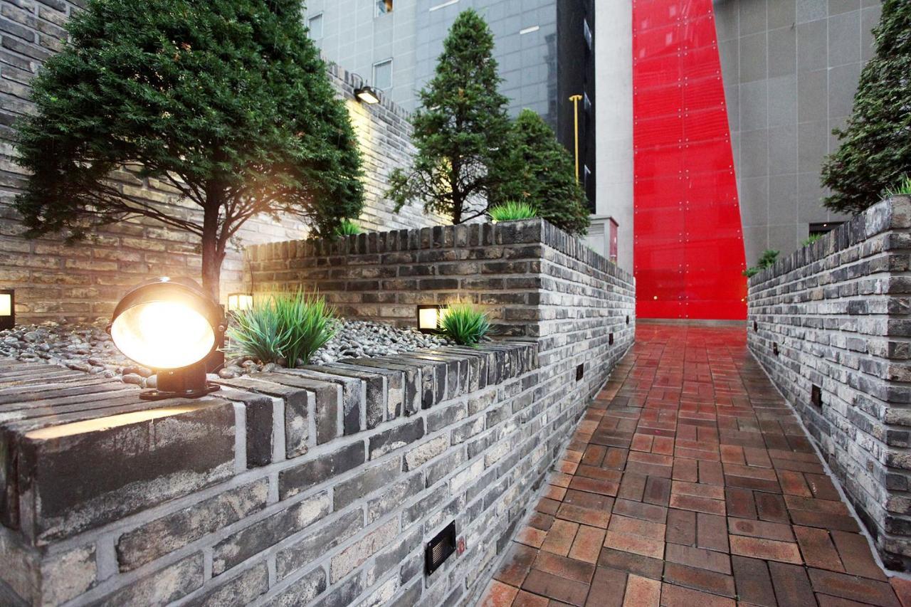 Yeongdeungpo Lifestyle F Hotel Сеул Экстерьер фото