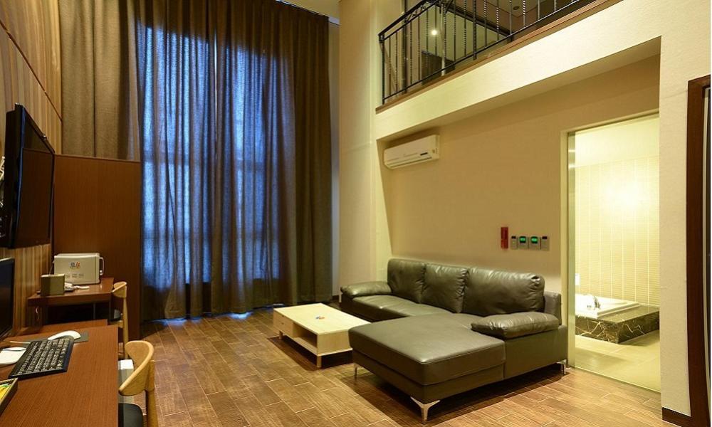 Yeongdeungpo Lifestyle F Hotel Сеул Экстерьер фото