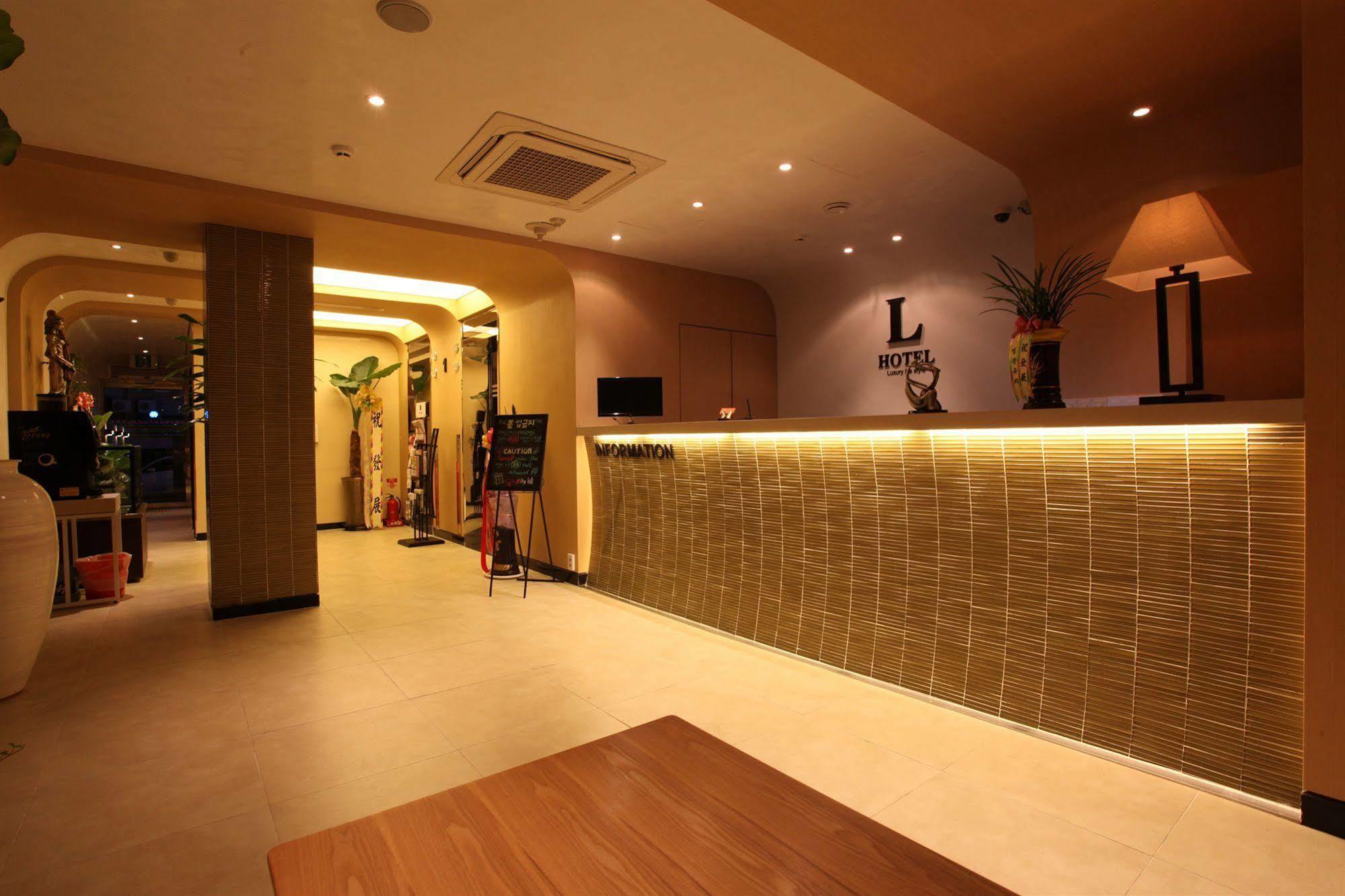Yeongdeungpo Lifestyle F Hotel Сеул Экстерьер фото
